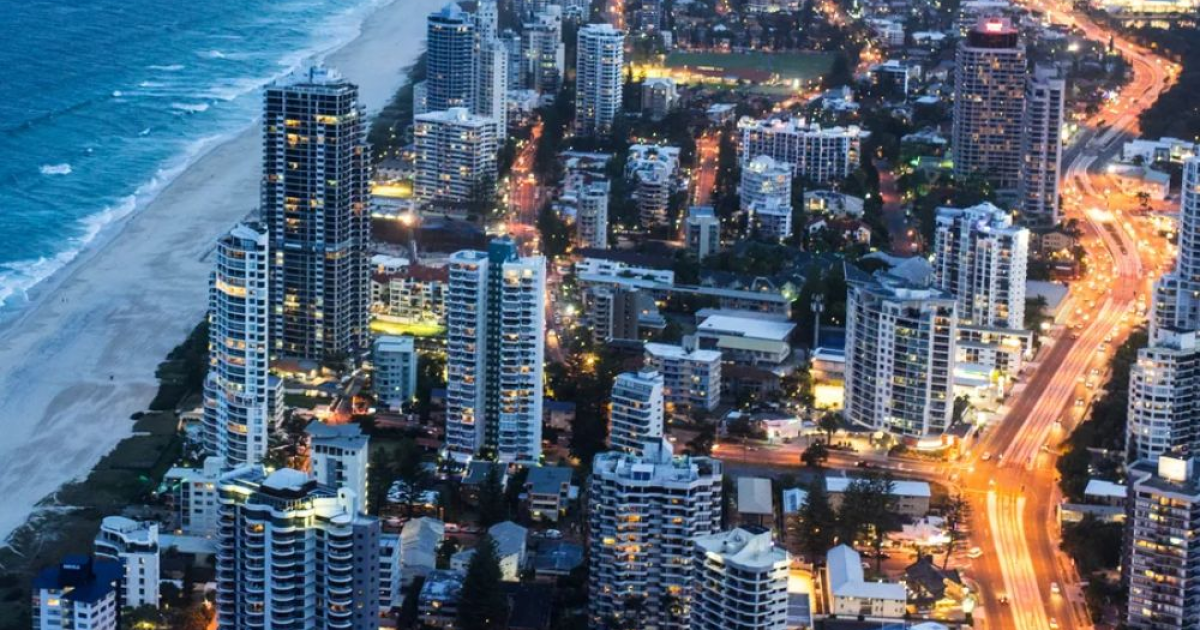 Top Gold Coast Tours and Activities Perfect for Holiday Makers