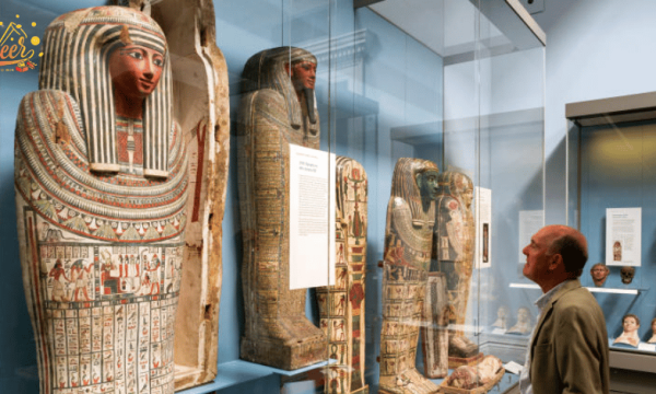 Invest in Rare Collectible Items: Exclusivity & Scarcity