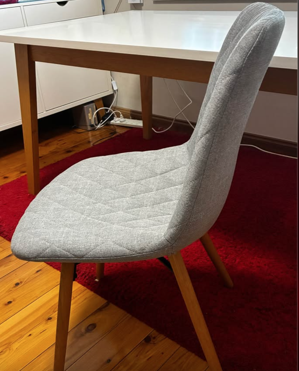 Dining Table + 6 Chairs