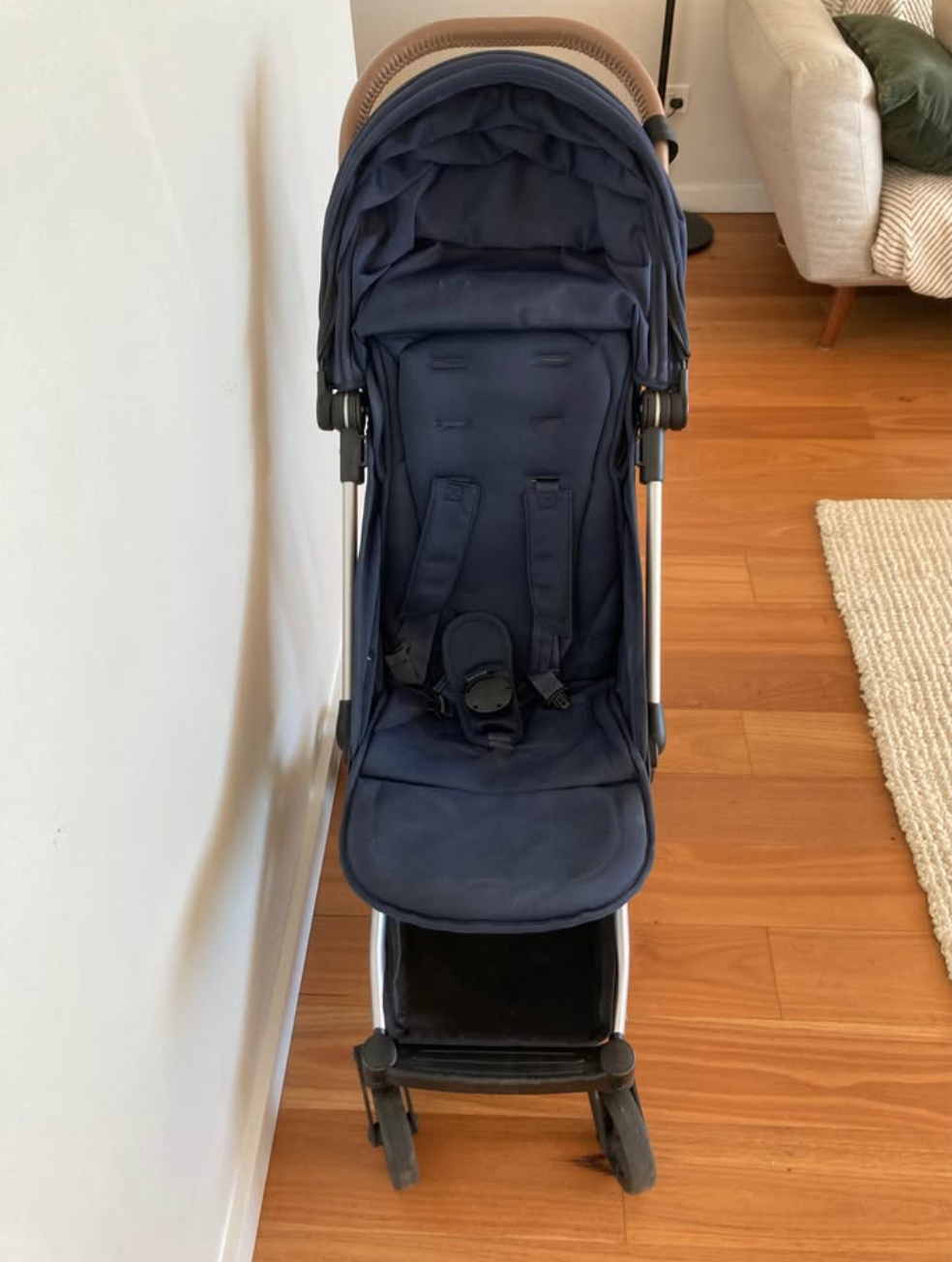 Redsbaby Skip 2 travel stroller