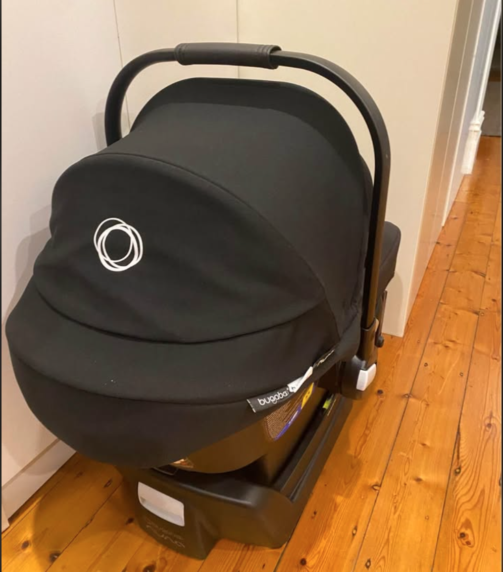 Car seat Bugaboo Turtle By Nuna Capsule+ Isofix Base + car seat stroller adapter