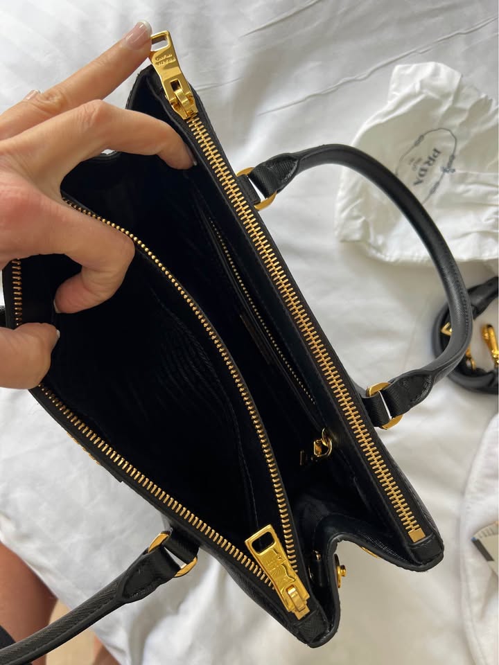 Prada Galleria large Saffiano leather bag