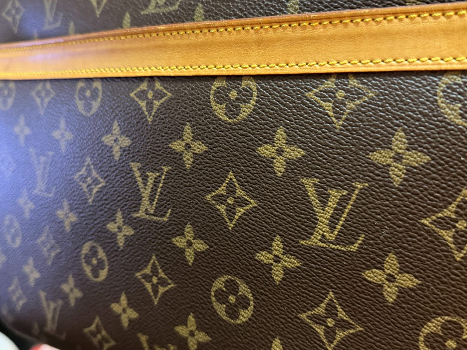 Authentic Louis Vuitton - Mens Messenger Canvas Monogram Bag