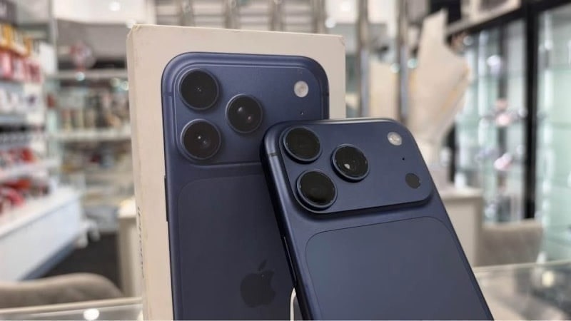 Iphone 17 Pro 256gb Blue ( Only E-SIM )