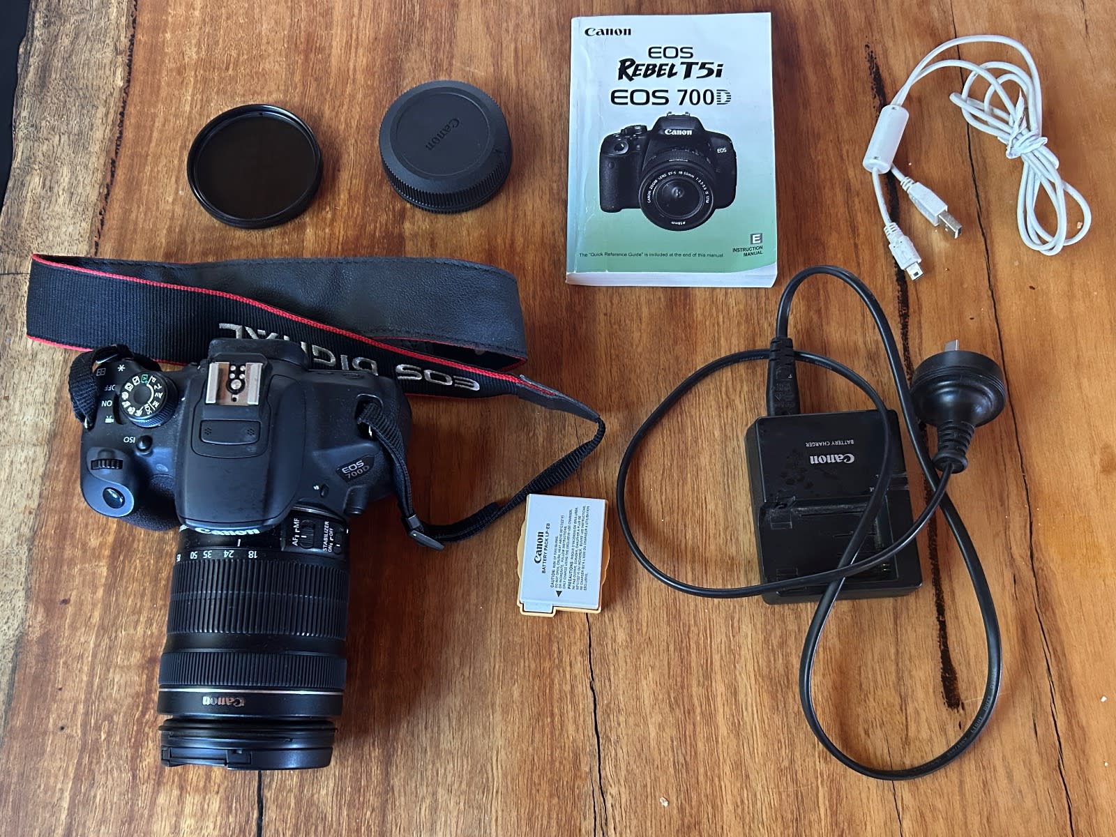 Canon DSLR Camera, EOS 700D