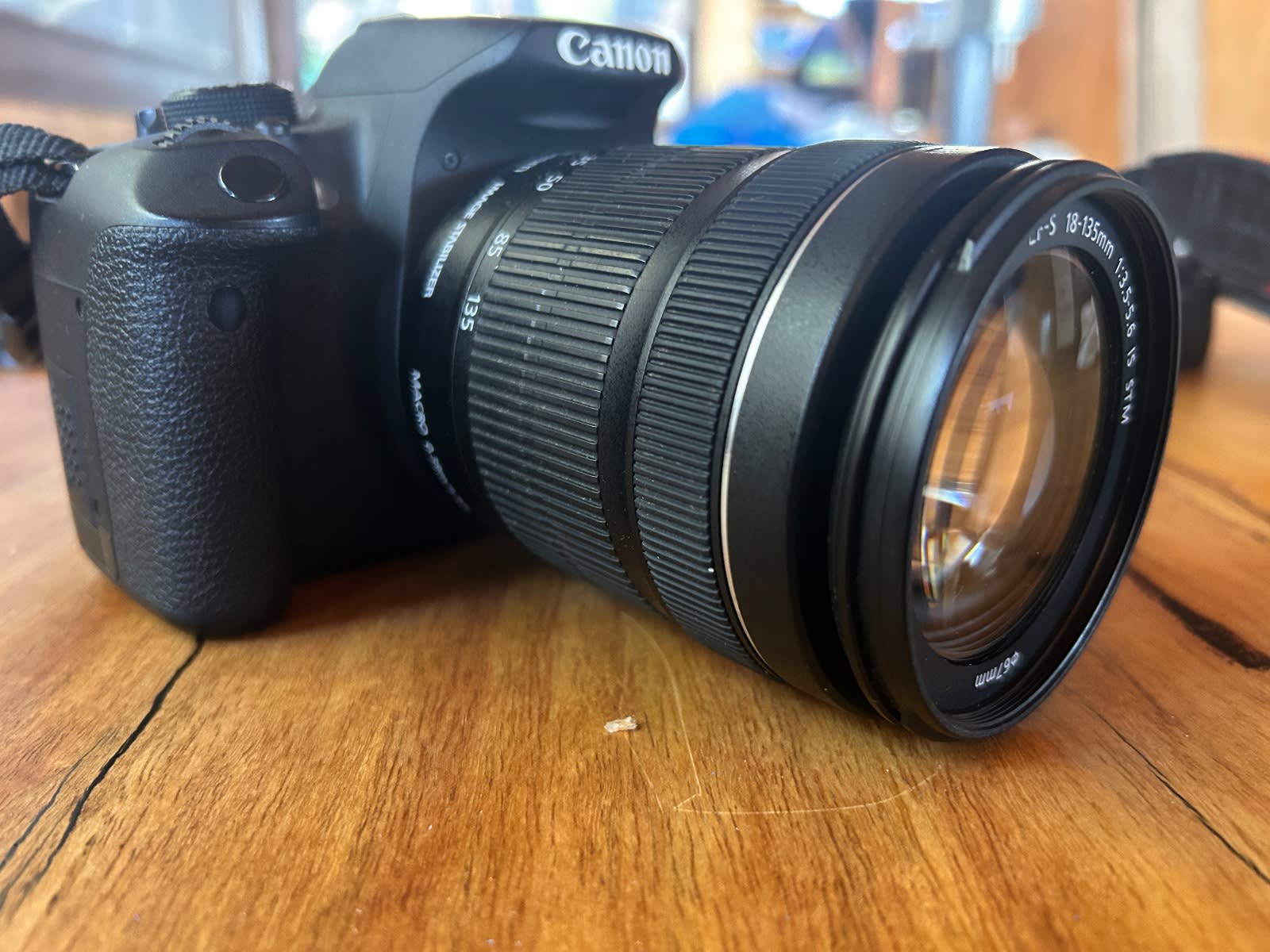 Canon DSLR Camera, EOS 700D