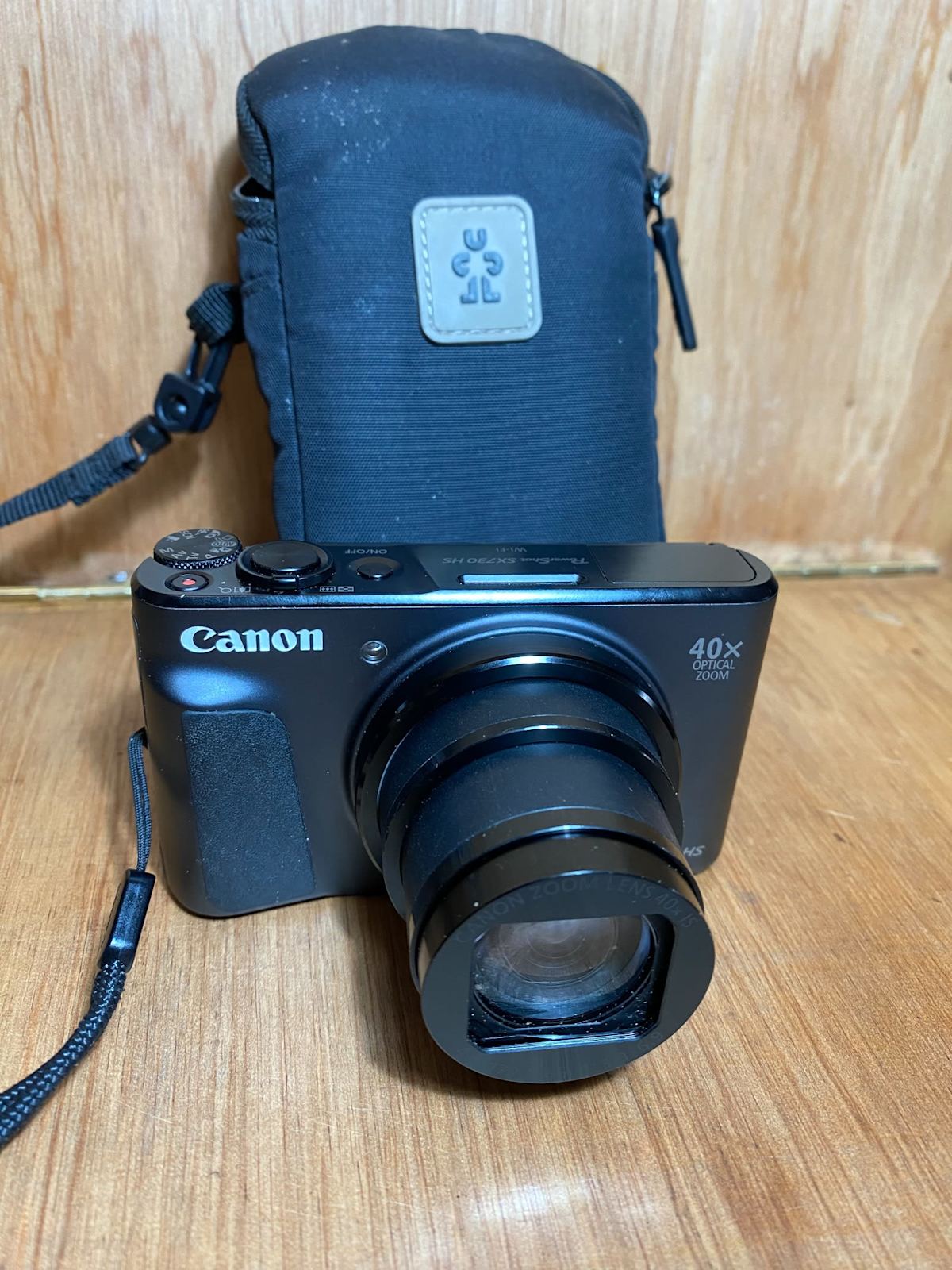 Canon SX730 HS Digital Camera - NEW- never used