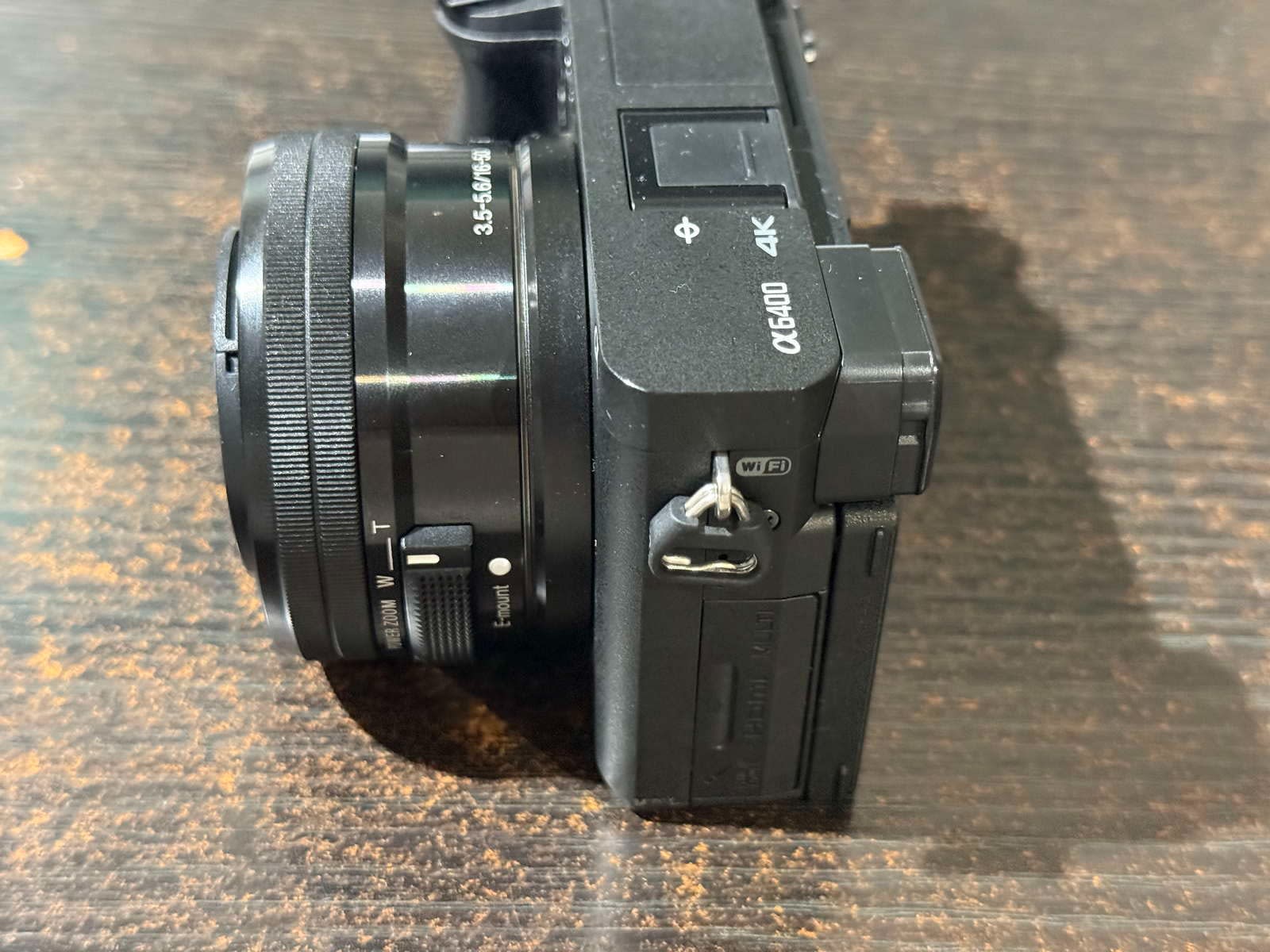 NEW Sony Alpha a6400 mirrorless 4K camera (186 Shutter) (read inside)