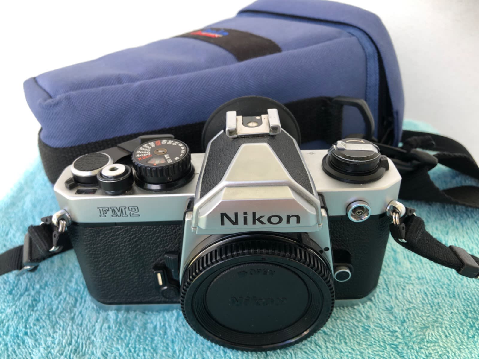 Nikon FM2 with Nikon DK-3 Eyecup & Camera Bag in Mint Condition!