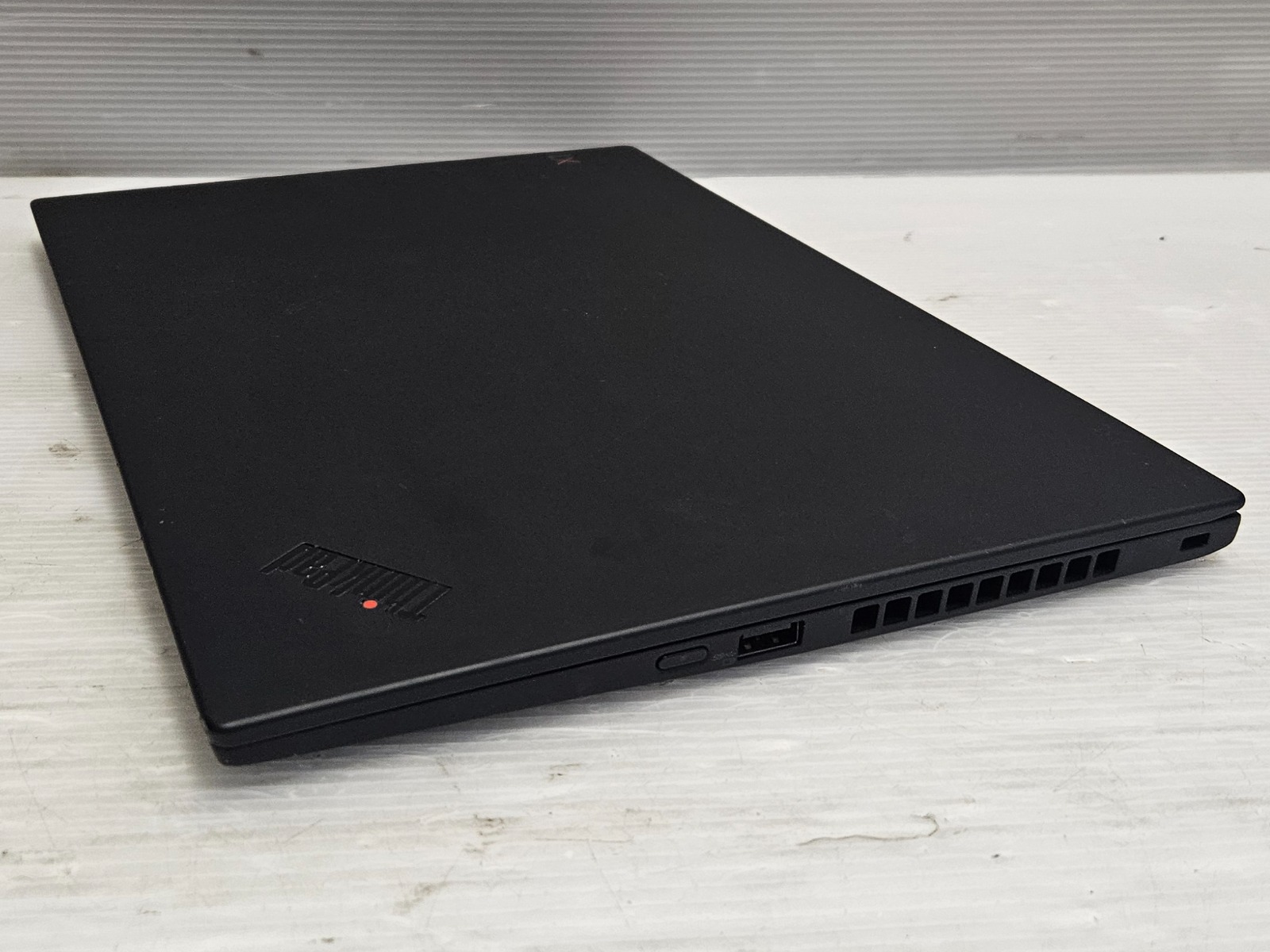 Laptop Lenovo ThinkPad X1 Carbon Core i7-10th Gen 16GB, 512GB SSD L004