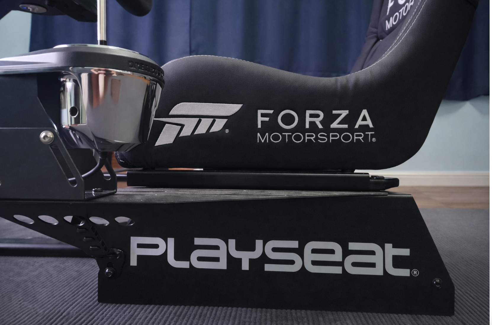PS5 Racing Simulator – Playseat Forza + Thrustmaster T-GT II