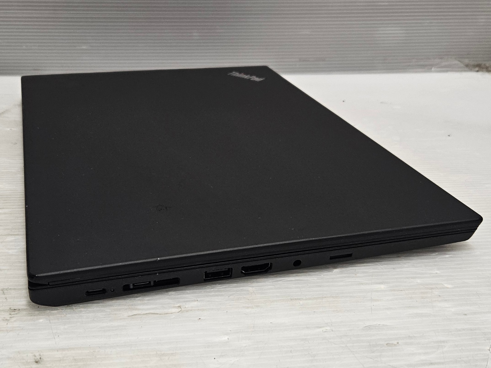 Laptop Lenovo ThinkPad T14 Core i5-10th Gen, RAM 16GB, SSD 512GB, L009