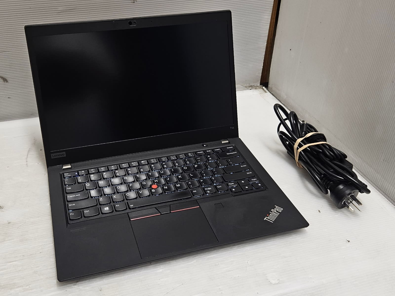 Laptop Lenovo ThinkPad T14 Core i5-10th Gen, RAM 16GB, SSD 512GB, L009