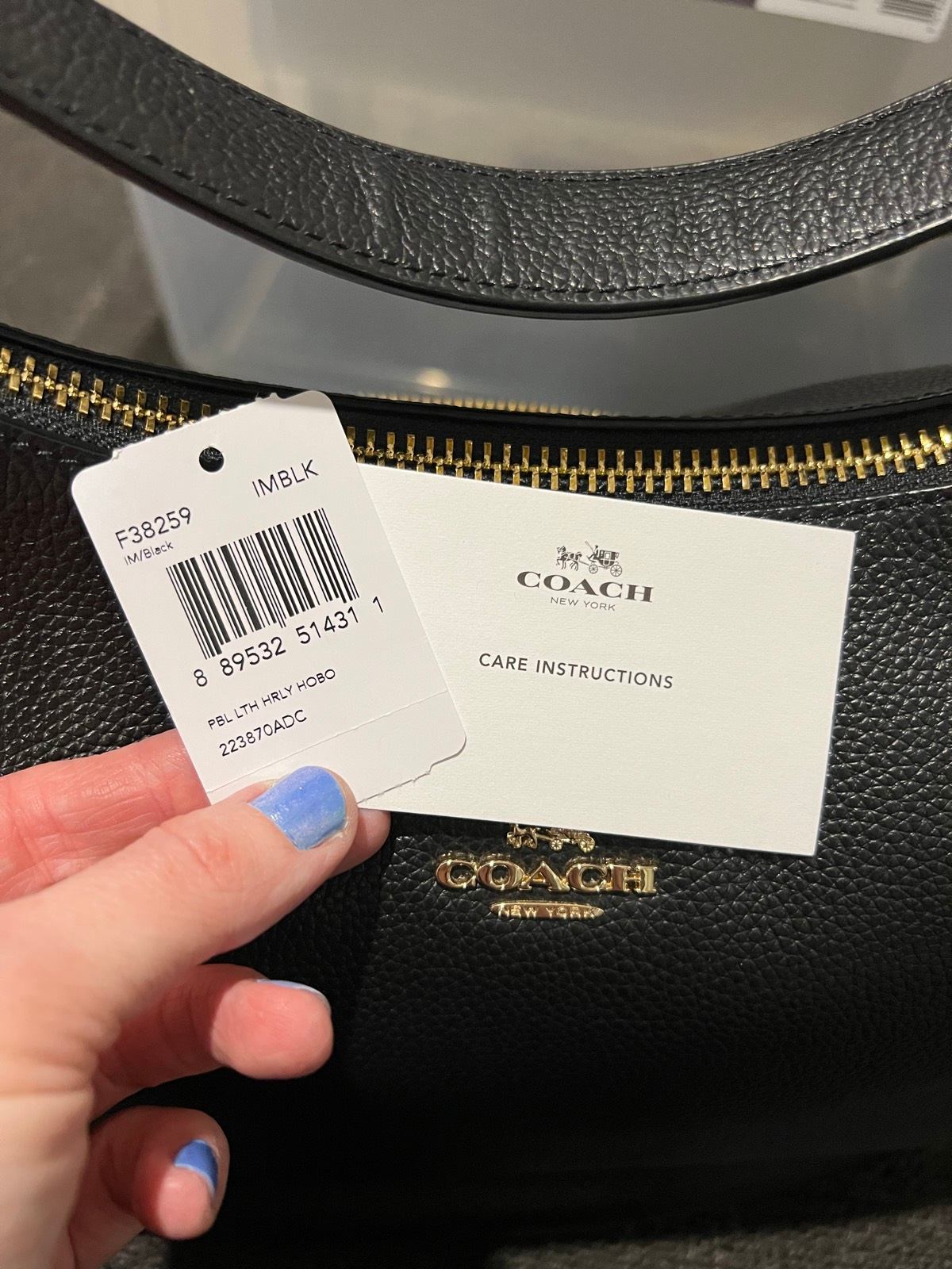 AS NEW Coach Harley Hobo Crossbody bag in Black Pebbled Leather