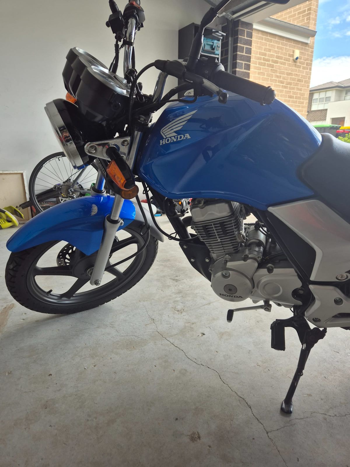 2020 Honda CB125E