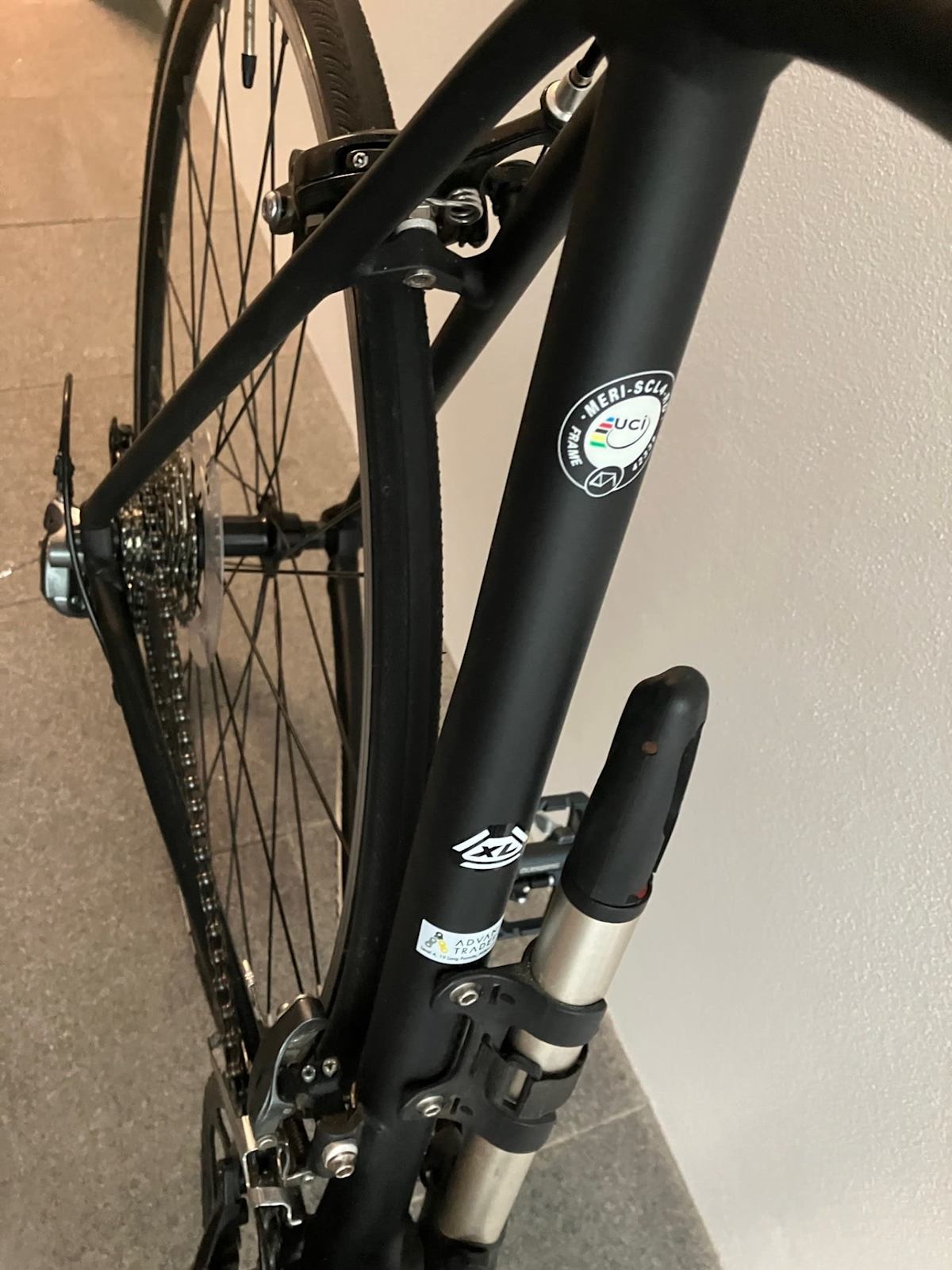 Merida road bike Scultura 100 16 speed XL as new barely used