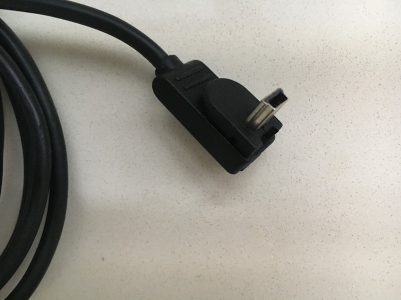 Navman EZY 40 GPS & Car Charger Plug & Bracket Holder Bundle