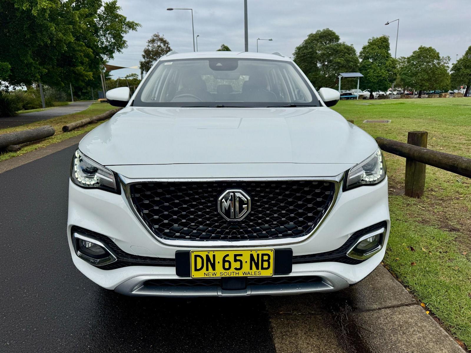 2022 MG HS Vibe SAS23