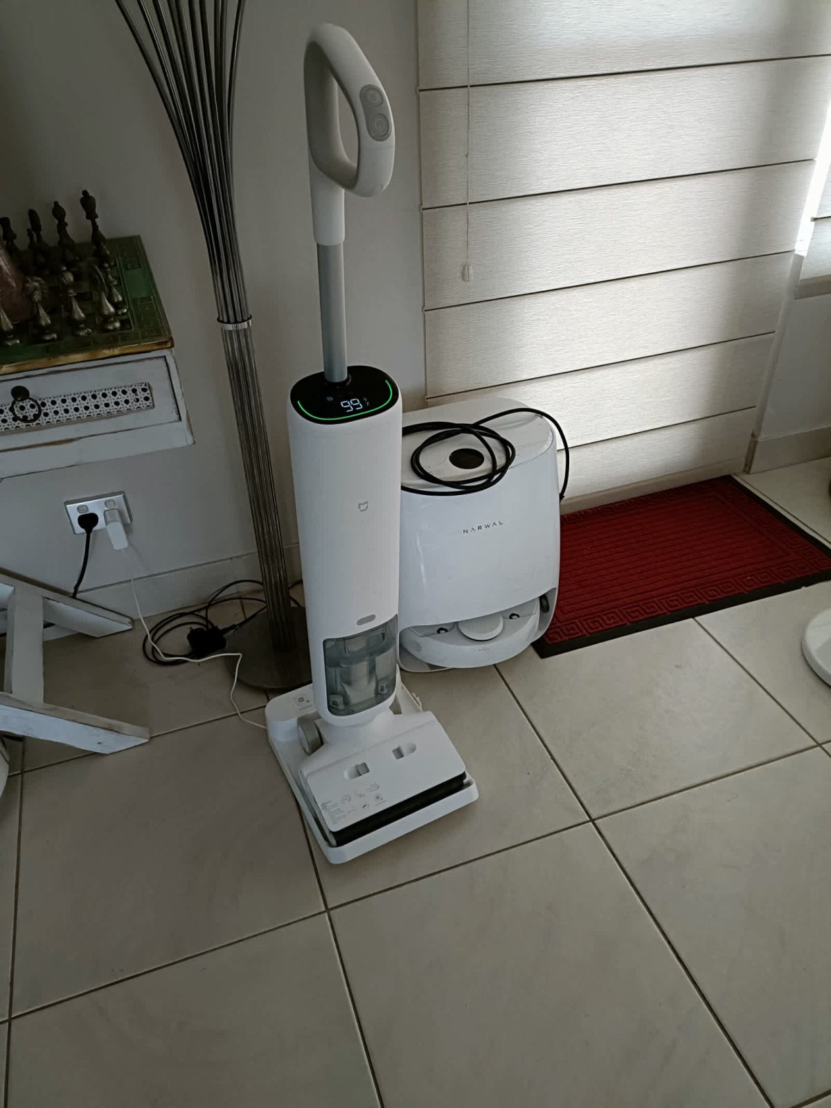 Xiaomi Mijia W10 Wet & Dry Vacuum Cleaner with Charging Station B302CN