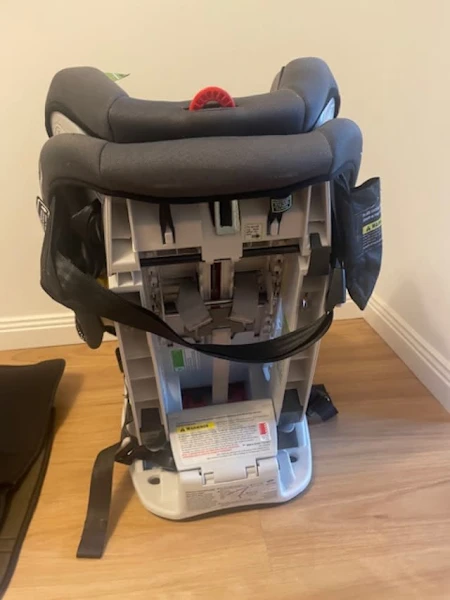 Britax Safe n Sound Baby Car seat Convertible seat Millenia from Birth