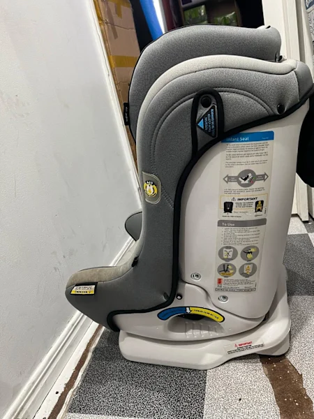 INFASECURE BABY CAR SEAT