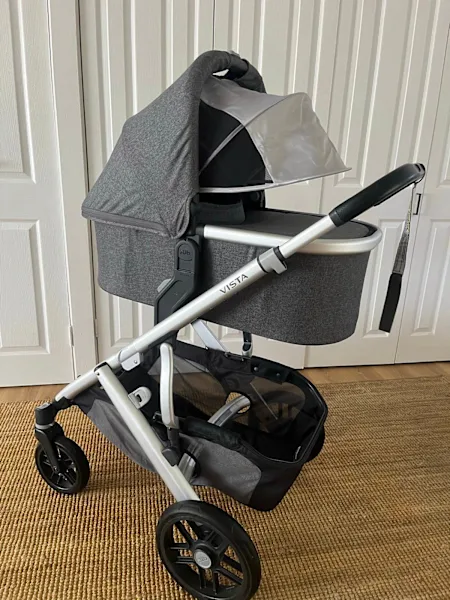 Uppababy vista v2 stroller and pram