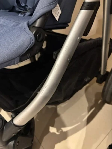 FREE DELIVERY Redsbaby METRO 2 pram Ocean blue with bassinet