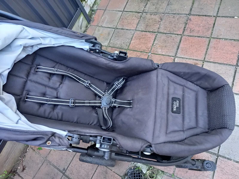 Valco baby snap ultra baby pram. Valco baby pram