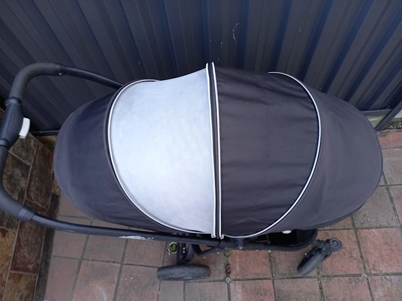 Valco baby snap ultra baby pram. Valco baby pram