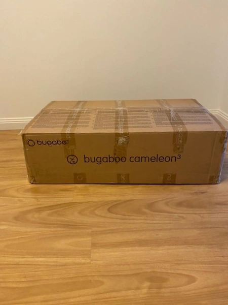 Bugaboo Chamelion 3 pram with additional Sheepskin seat liner