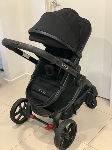 icandy peach pram with bassinet attachment