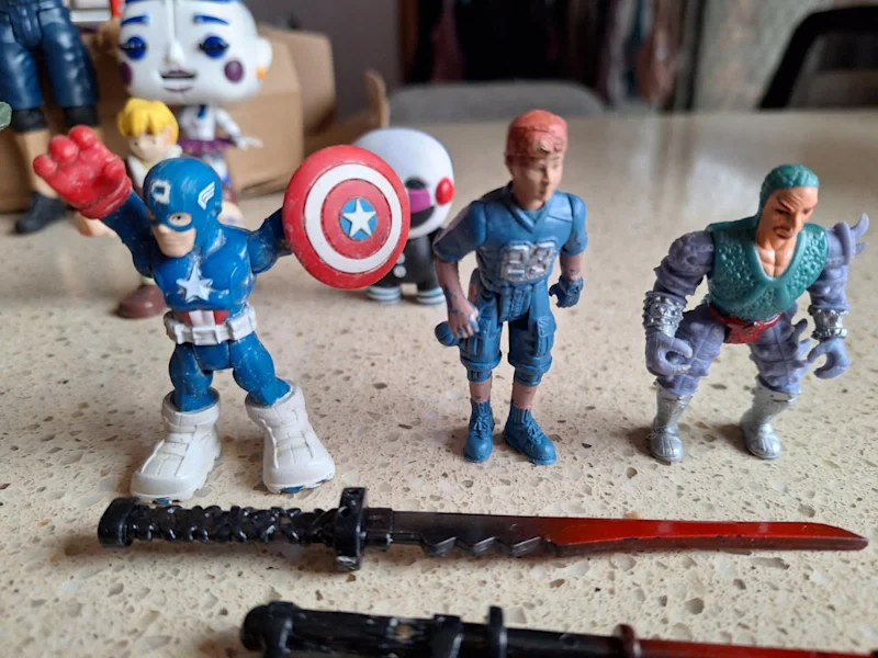 Kids toy action figures bundle. Kids toy figures bundle