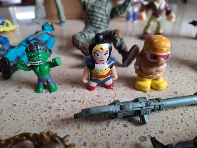 Kids toy action figures bundle. Kids toy figures bundle