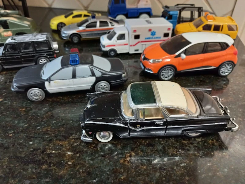 Kids toy cars bundle x 12. 8-12cm each. large toy cars.