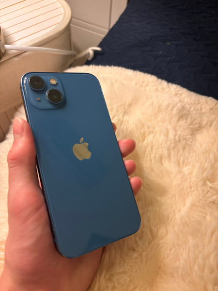 iPhone 13 128GB Perfect condition Blue