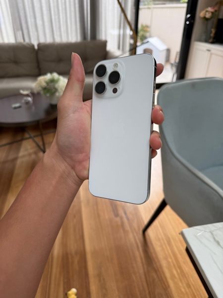 iPhone 16 pro max 512GB white