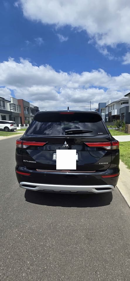 2023 Mitsubishi outlander