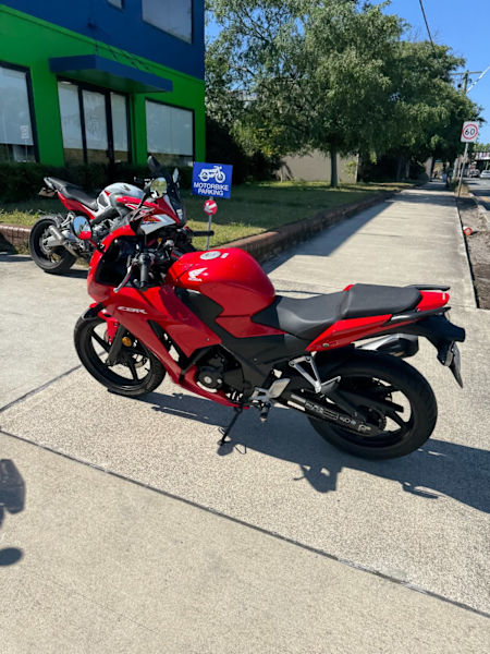 Honda CBR300r LAMS abs