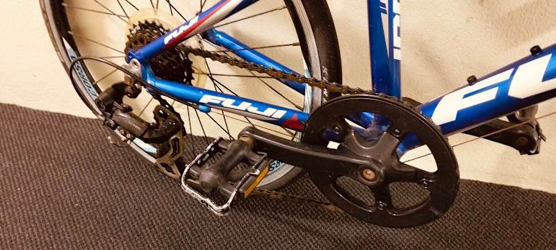 Fuji 20 road bike 7 speed ages 5-9