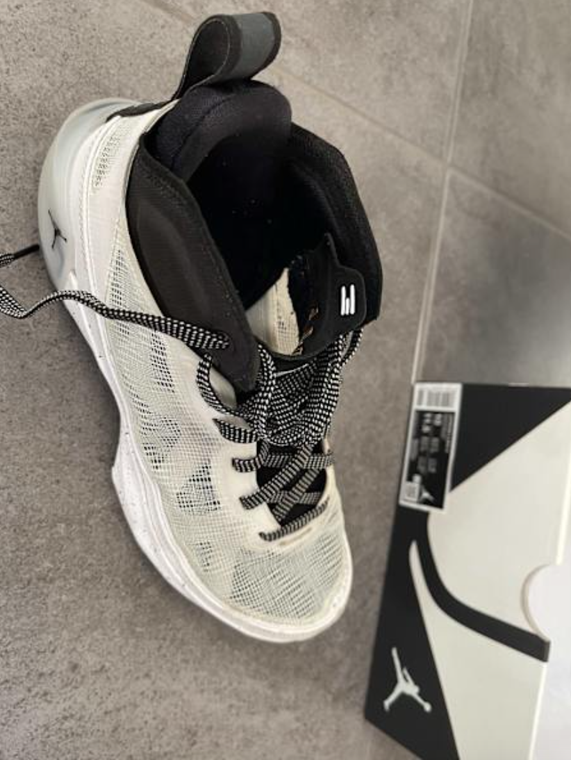 Air Jordan 37 Oreo sneakers- unisex Rubber/Fabric/Mesh 10 white