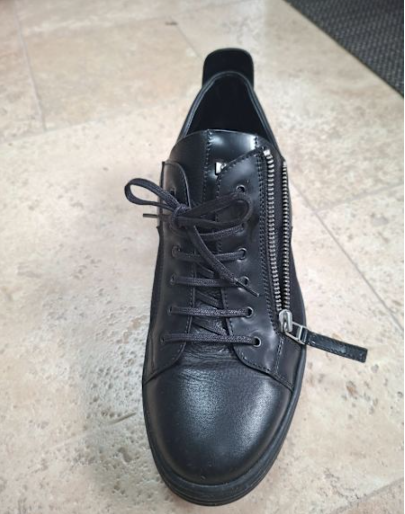 Black Leather Low-top Sneakers