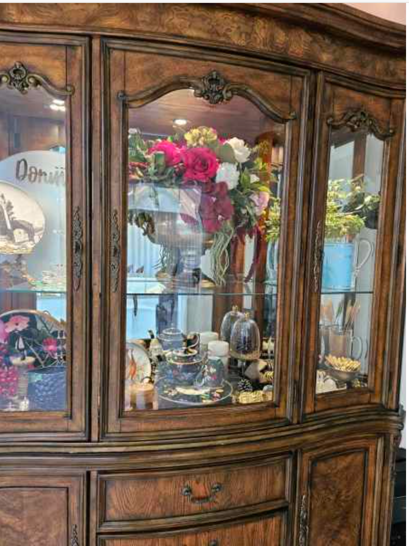 Display Cabinet